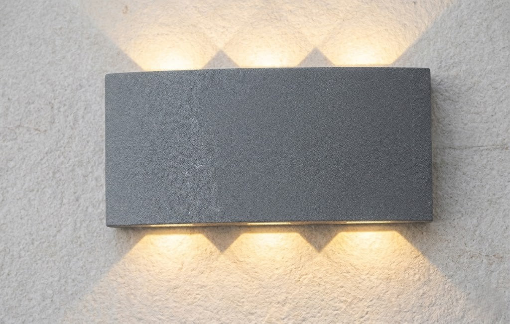 IRIS 3 LED Outdoor Light