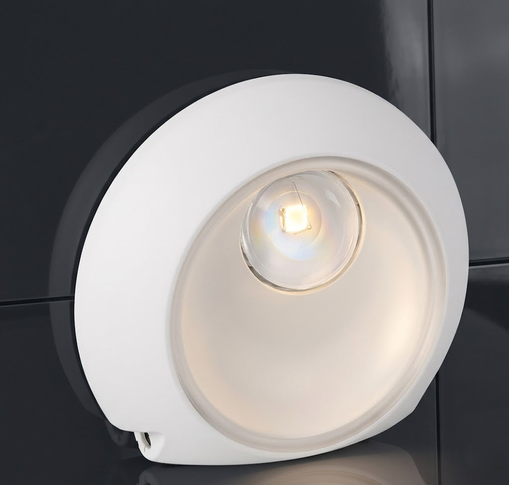LED Zephyr 32-02 Outdoor Light