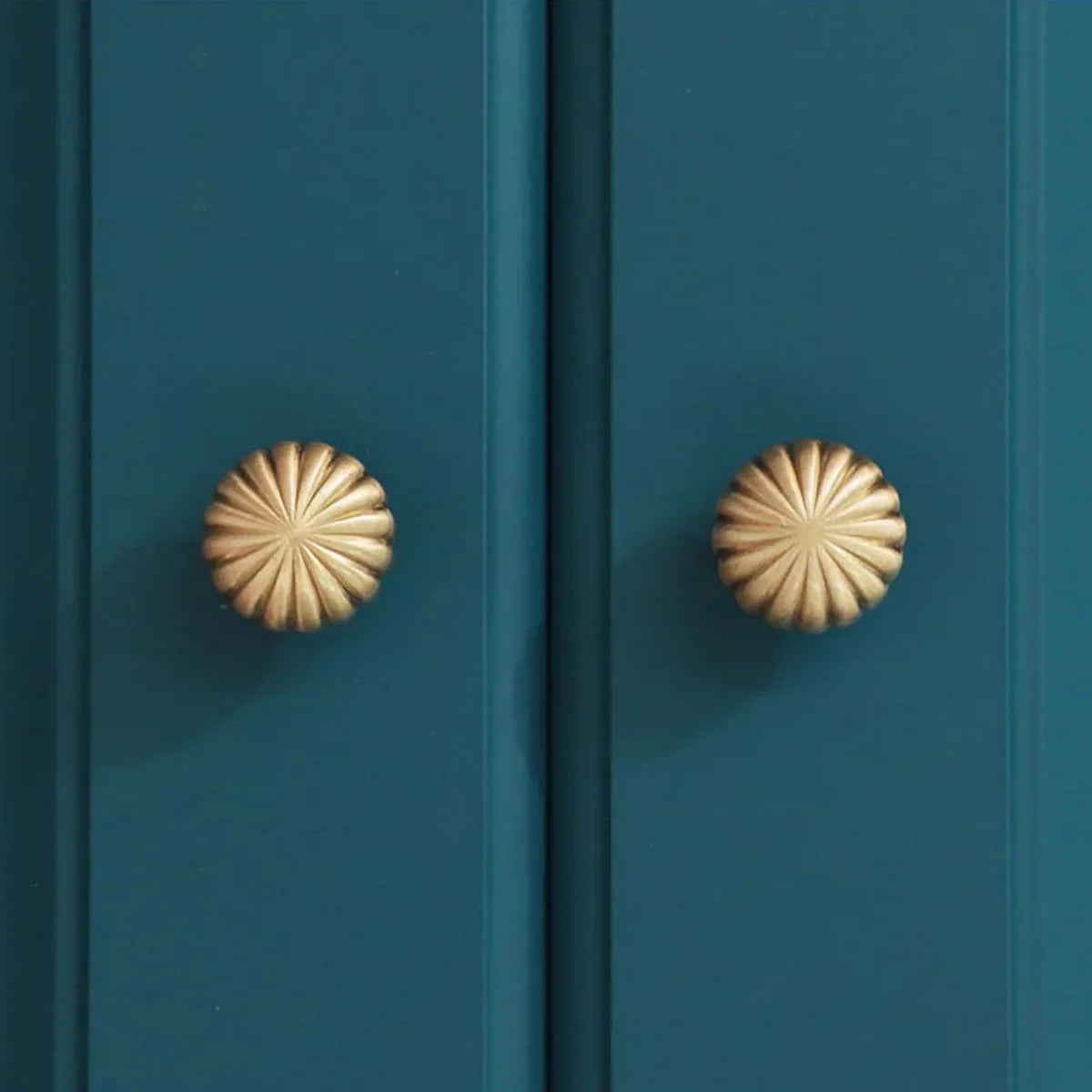 Fluted Pumpkin Solid Brass Cabinet Knob