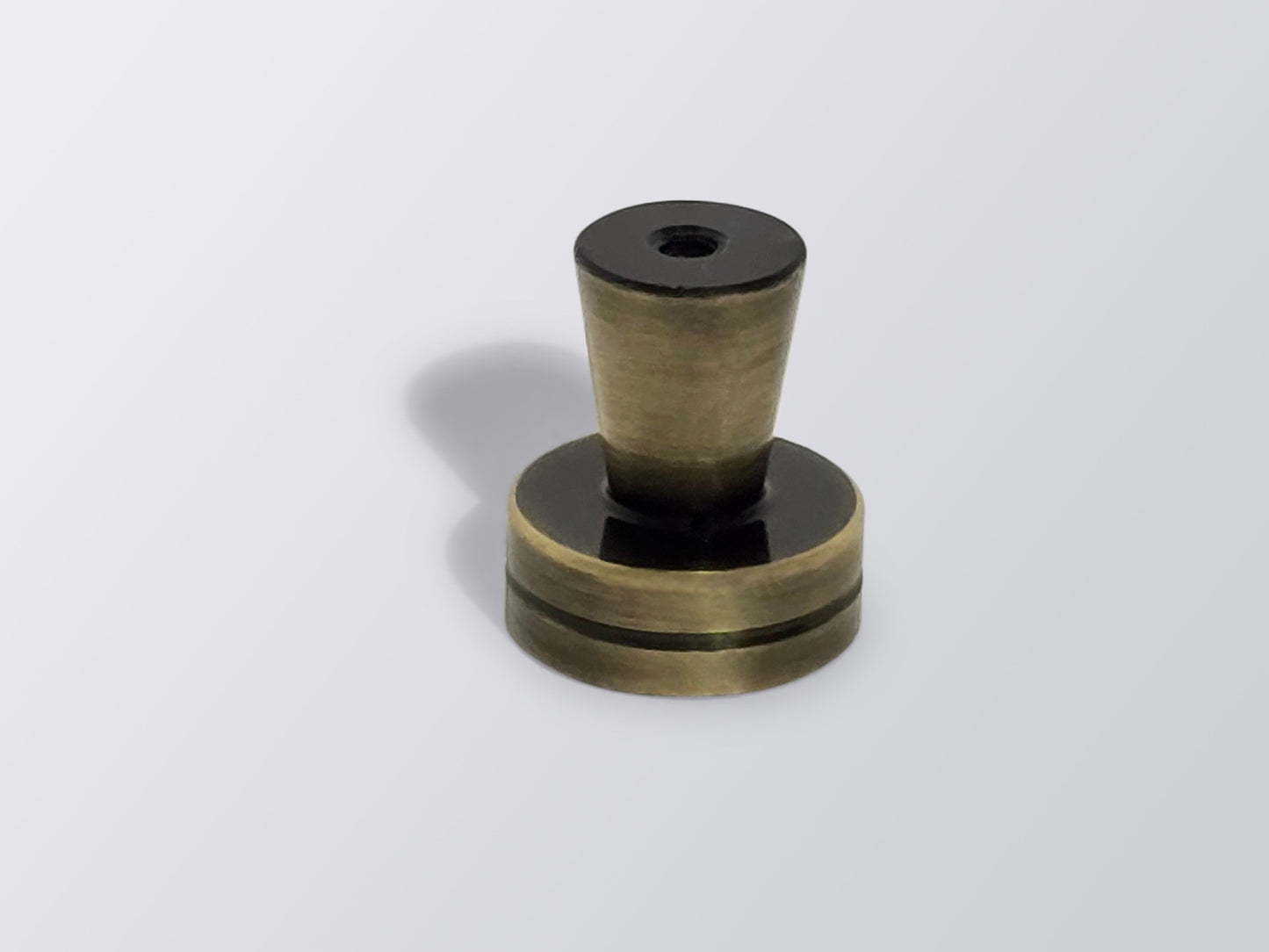AK 1020 Clove