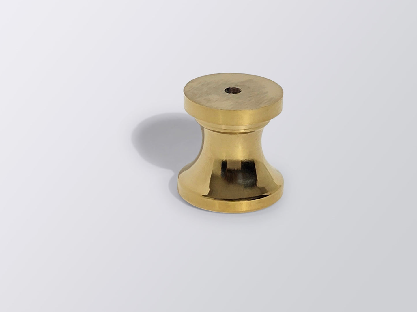 AK 1017 Prada Knob