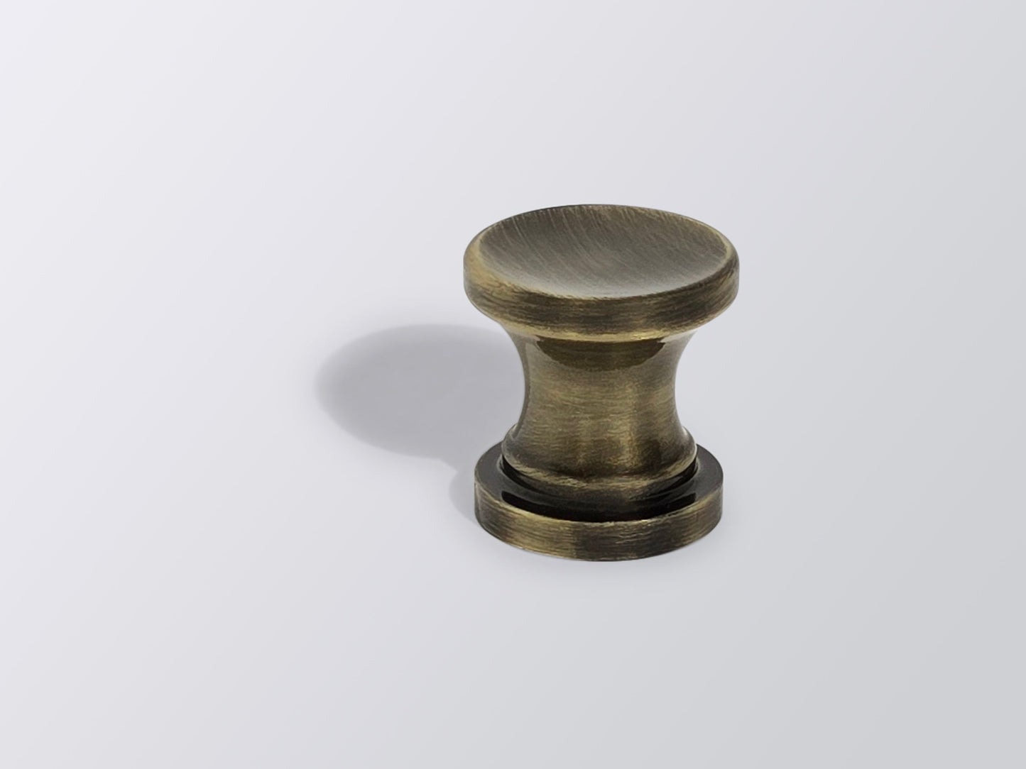 AK 1017 Prada Knob