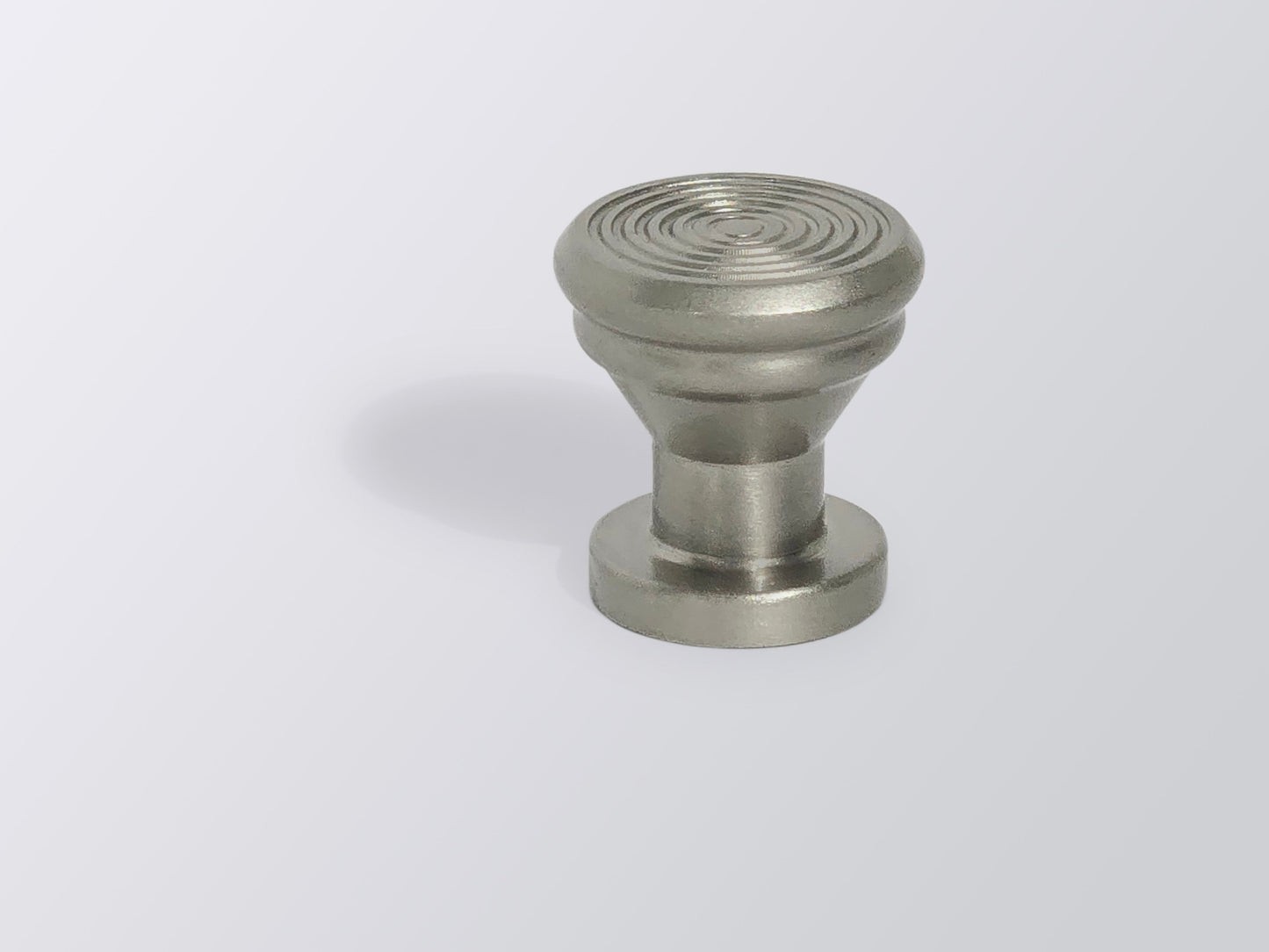 AK 1018 Bulls Eye Knob