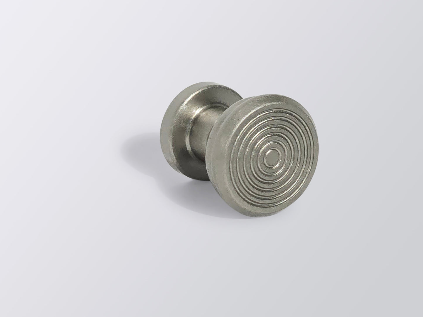 AK 1018 Bulls Eye Knob