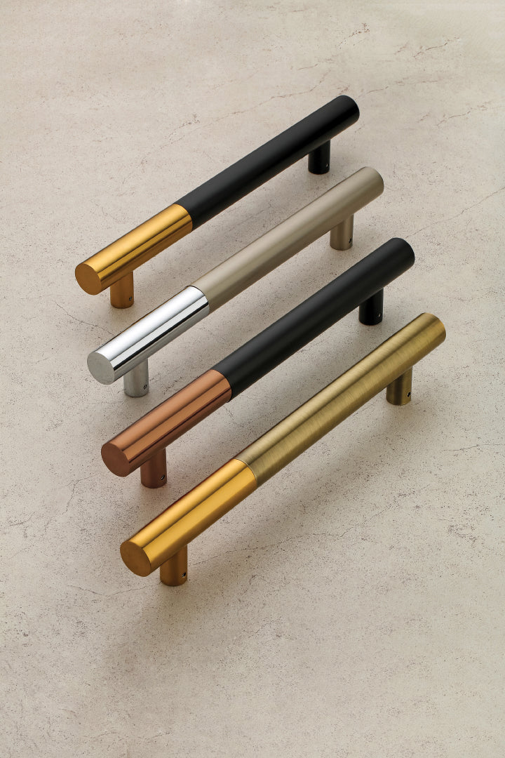 AH 1727 Door Handle 2Tone ClaSilveric