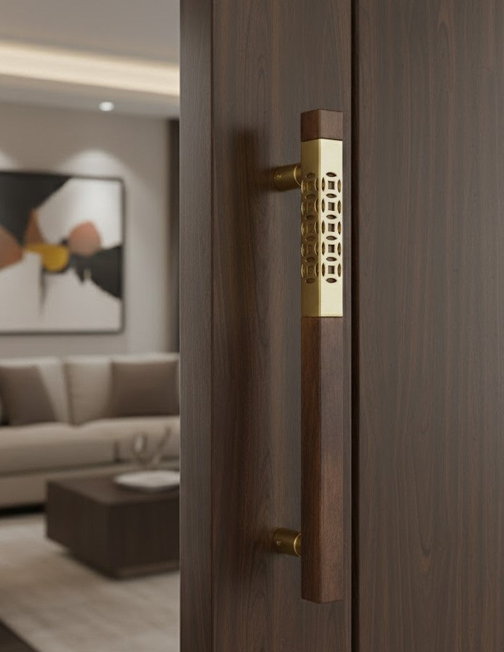 AH 4720 Door Handle Square Wood
