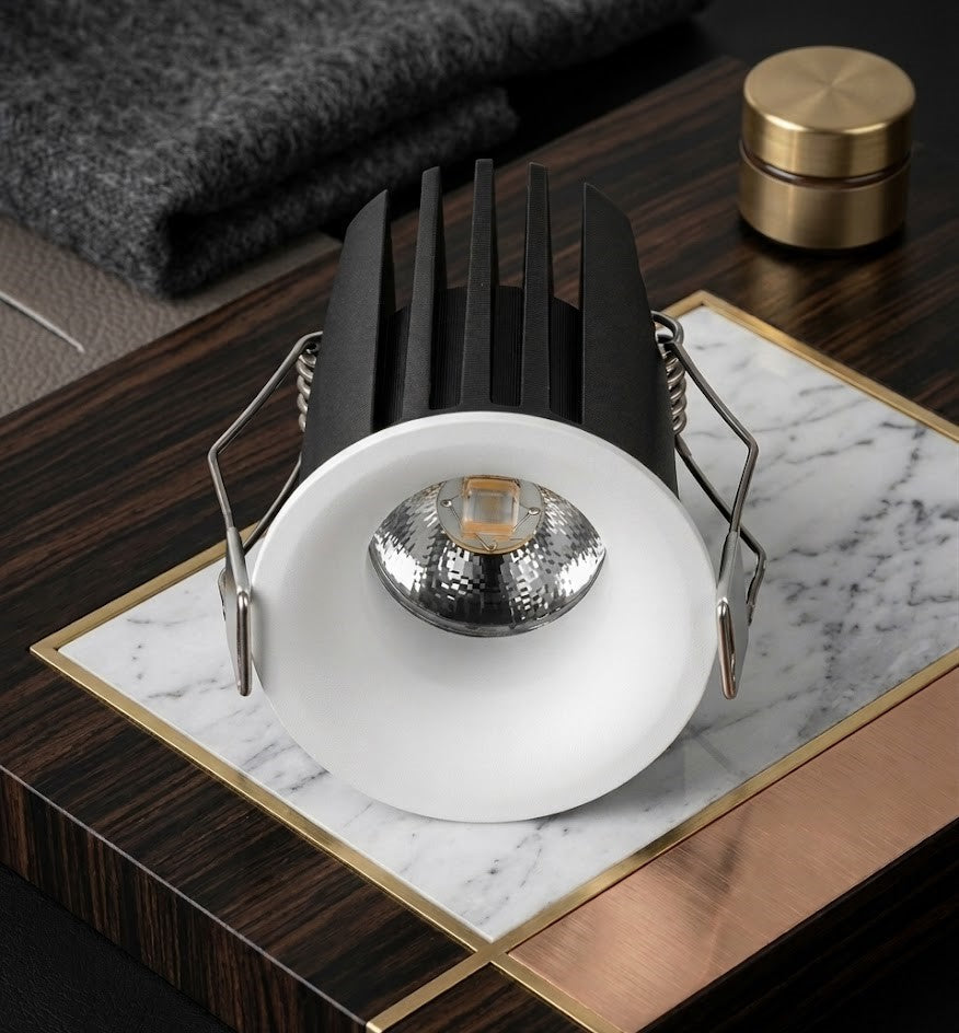 Flow LED Downlight