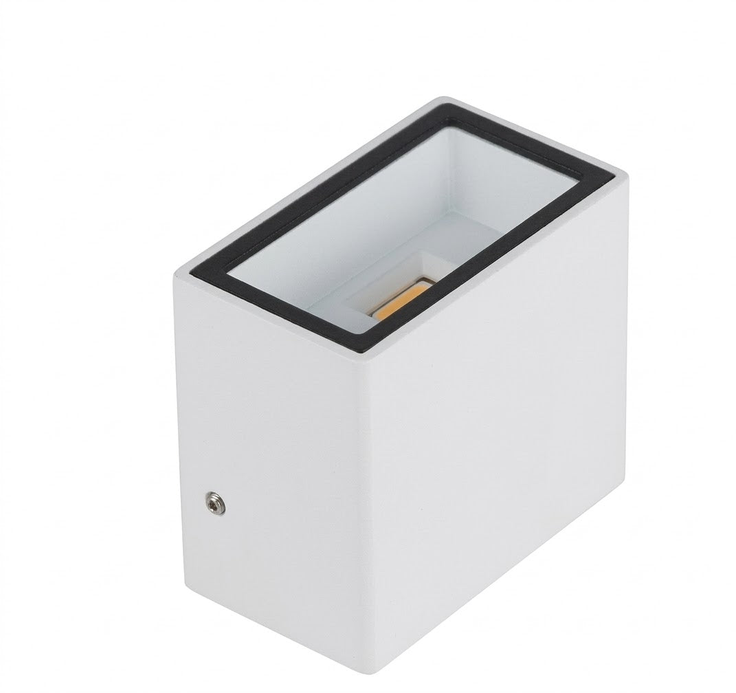 Ignis LED Outdoor Light (Rectangle)