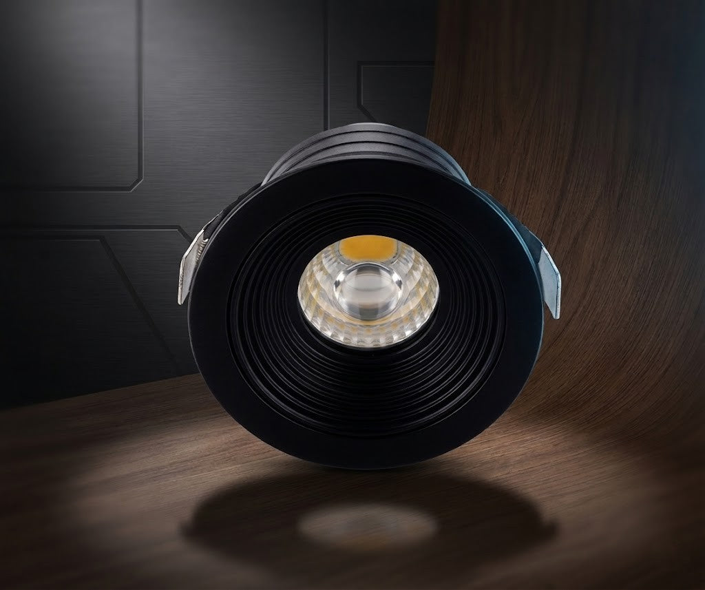 UNO LED Cabinet Light