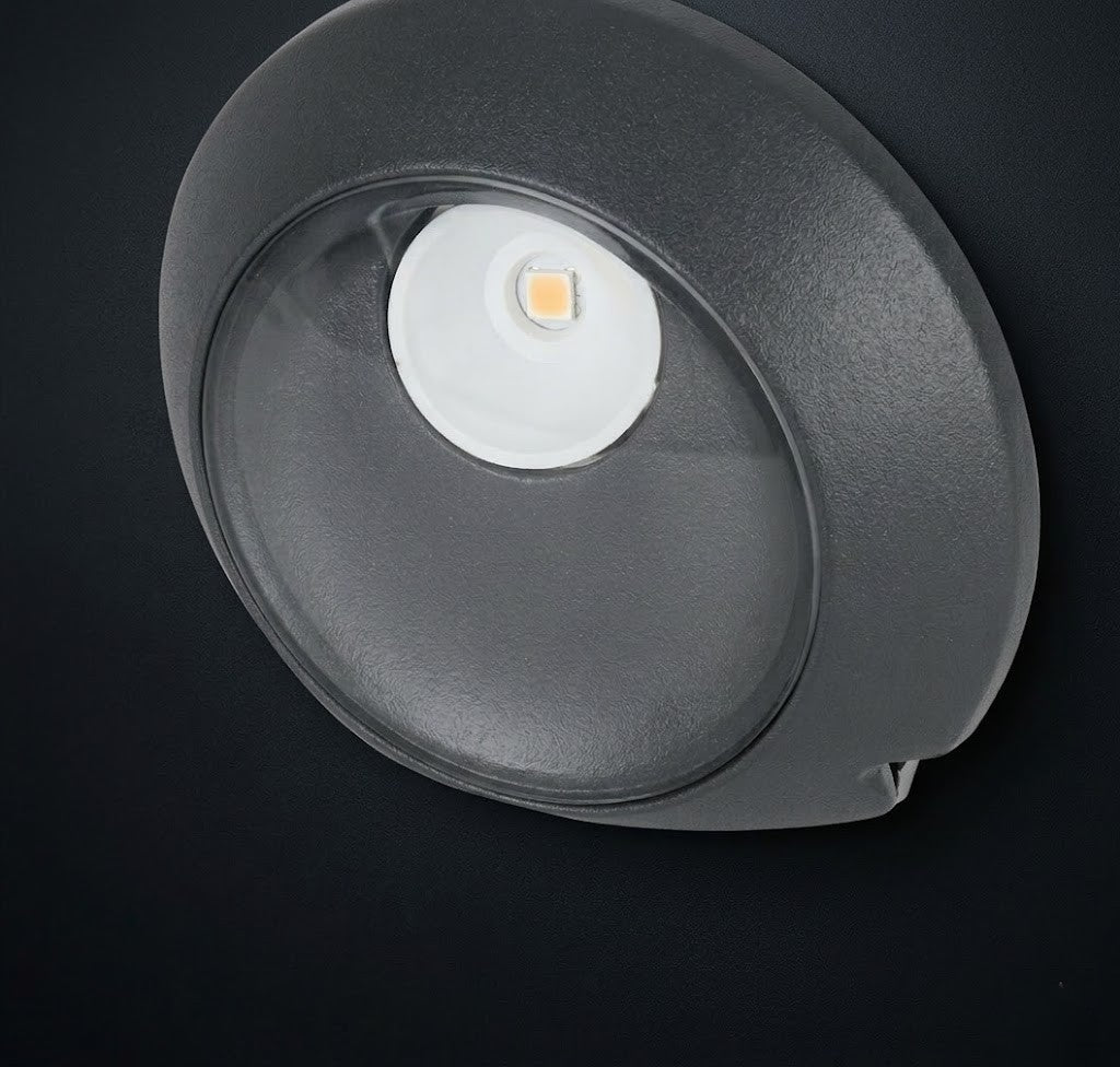 LED Zephyr 32-02 Outdoor Light
