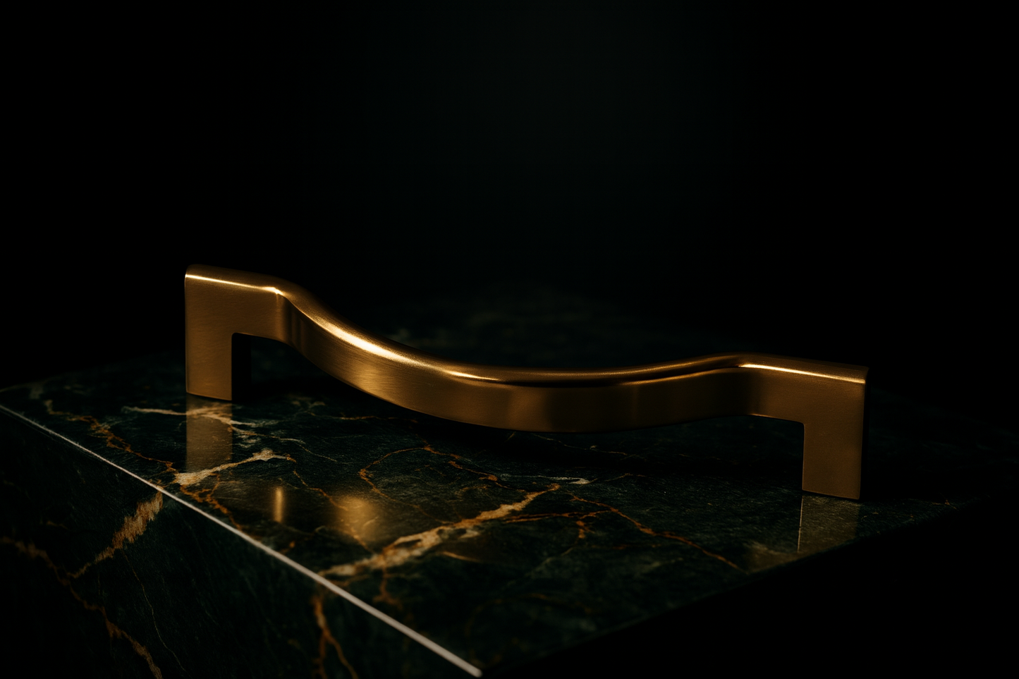 ACH 1319 Opel Wardrobe / Loft Handle