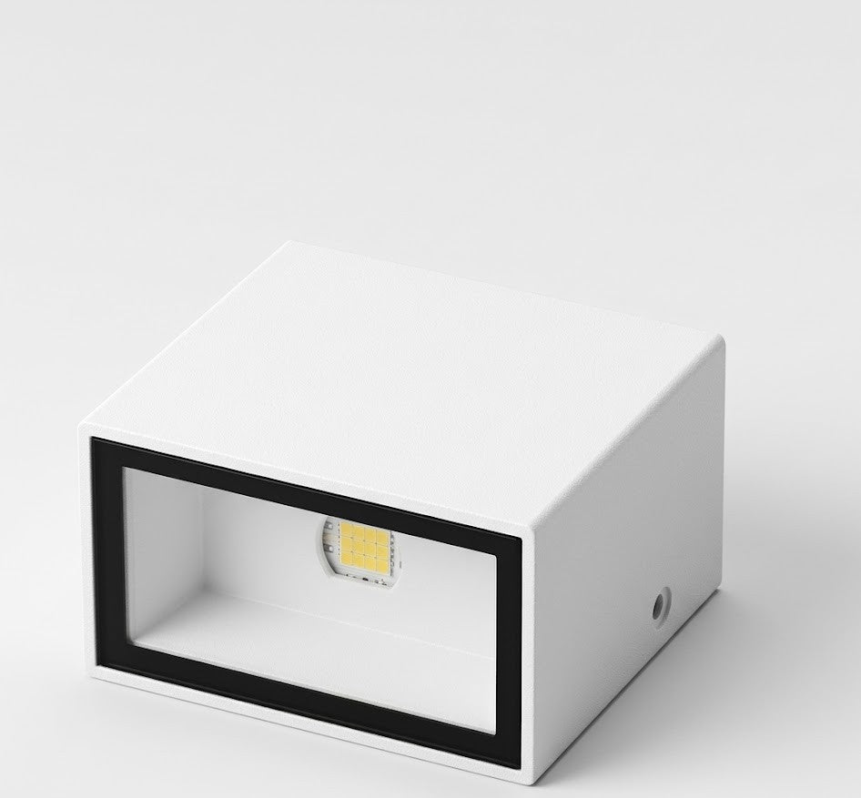 Ignis LED Outdoor Light (Square)